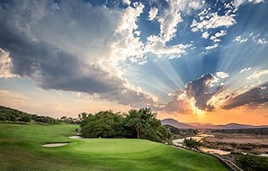 Stunning view of Leopard Creek golf course.