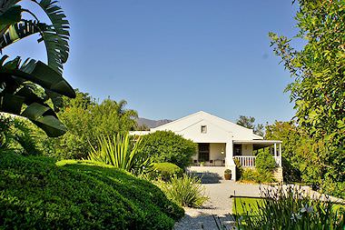 swellendamcountrylodge-00.jpg